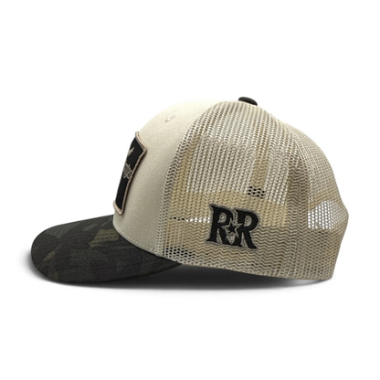 WIRED STRONG TRUCKER CAP | Beige/Black Camo